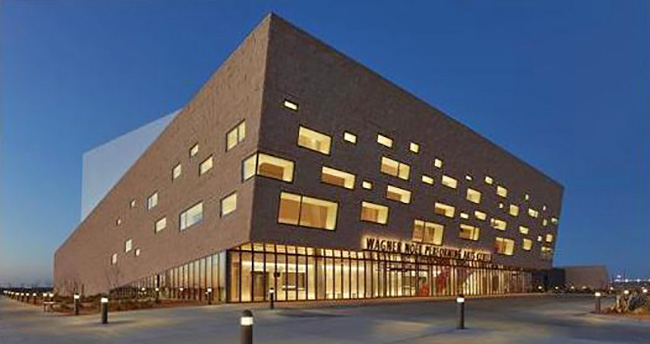 Wagner Noel Performing Arts Center